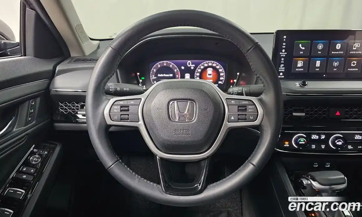 Honda Accord 2024 1.5 автомат (гидро), фото 19