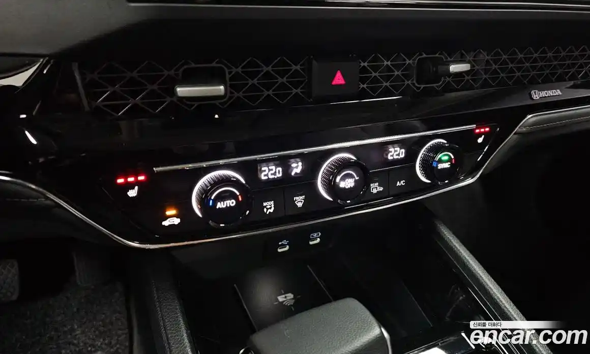 Honda Accord 2024 1.5 автомат (гидро), фото 31