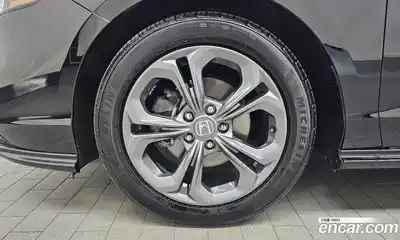 Honda Accord 2024 1.5 автомат (гидро), миниатюра 5