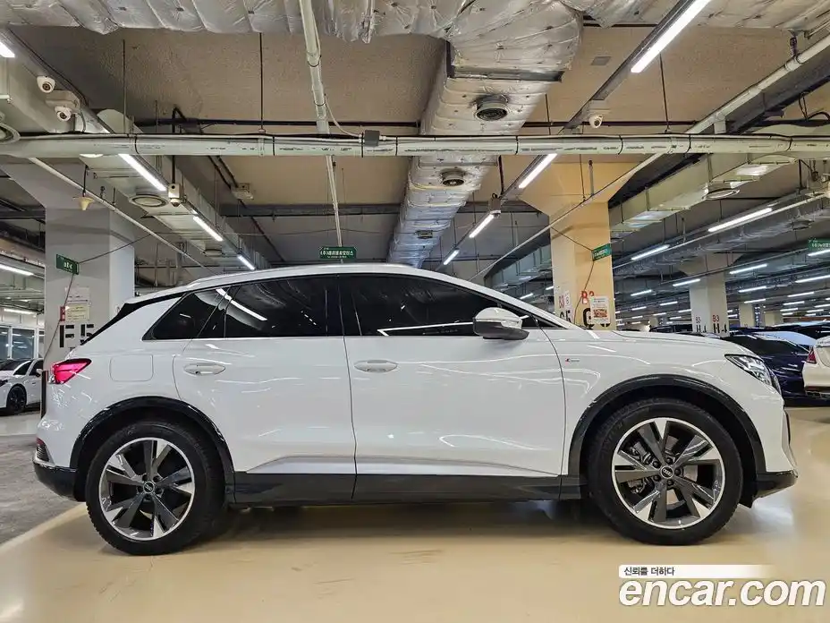 Audi Q4 e-tron 2022 0.2 автомат (гидро), фото 3