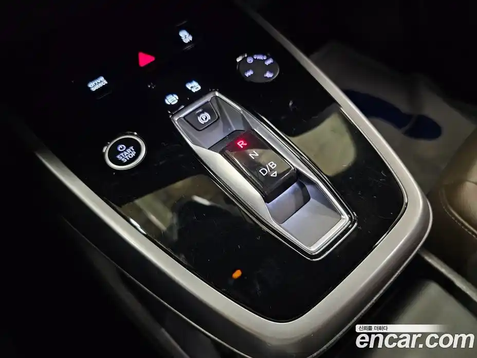 Audi Q4 e-tron 2022 0.2 автомат (гидро), фото 9