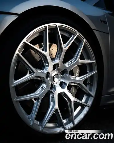Audi R8 2017 5.2 автомат (гидро), миниатюра 2