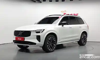 Volvo XC90, 2026, 1 072 км