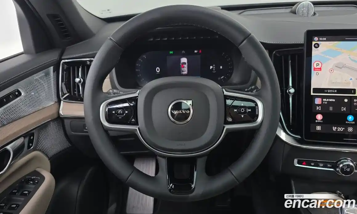 Volvo XC90 2026 2.0 автомат (гидро), фото 15