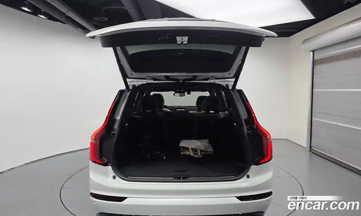 Volvo XC90 2026 2.0 автомат (гидро), фото 20