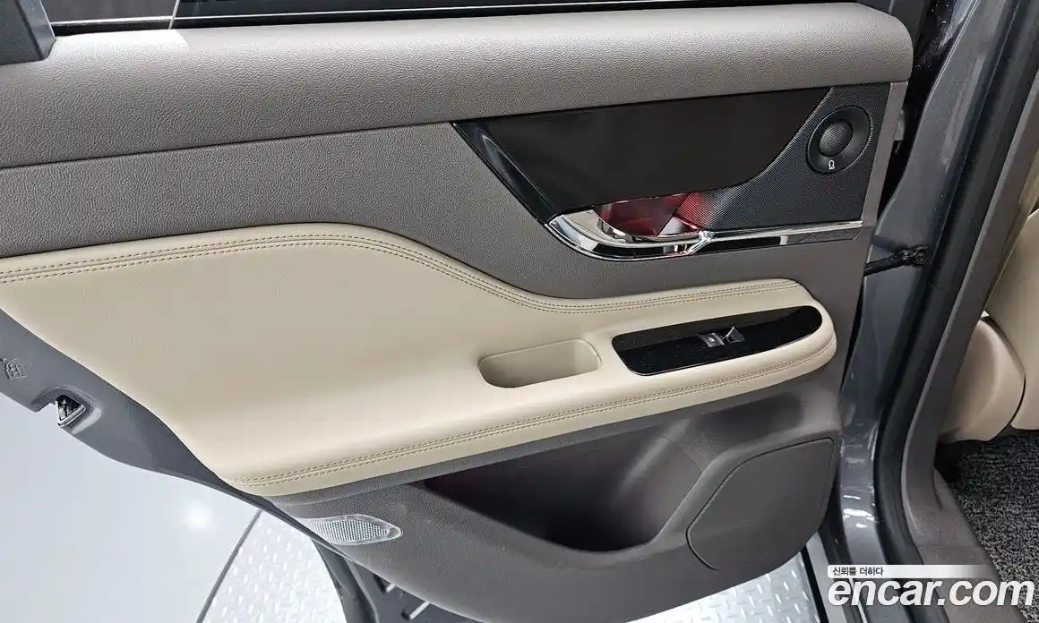 Lincoln Corsair 2022 2.0 автомат (гидро), фото 15 Lincoln Corsair 2022 2.0 автомат (гидро), фото 15