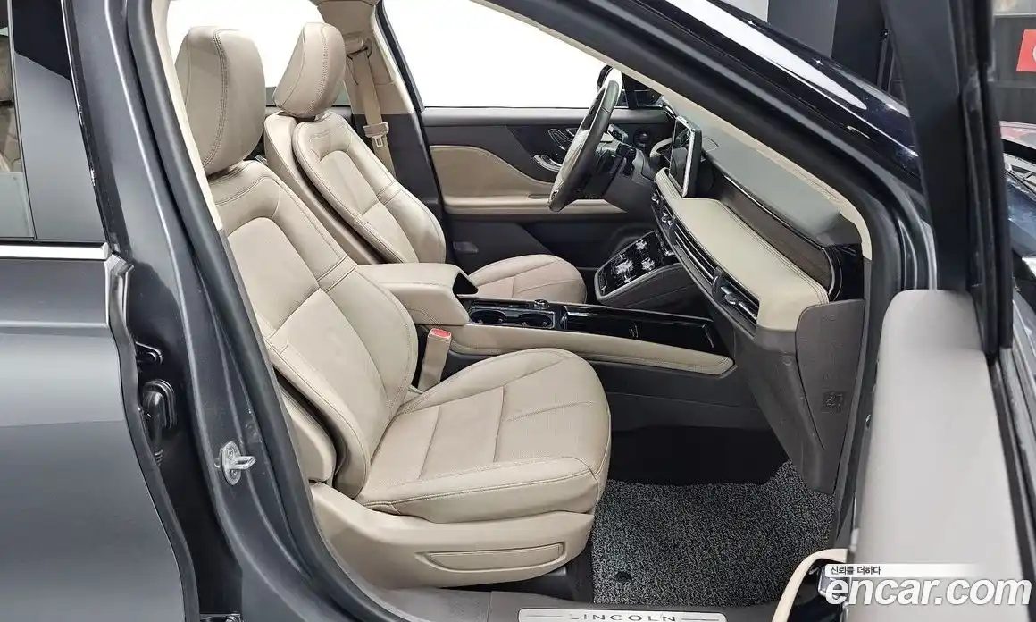 Lincoln Corsair 2022 2.0 автомат (гидро), фото 16 Lincoln Corsair 2022 2.0 автомат (гидро), фото 16