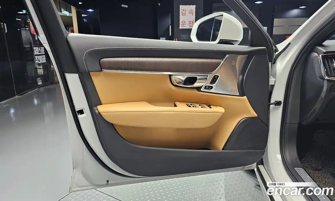 Volvo S90 2021 2.0 автомат (гидро), фото 13