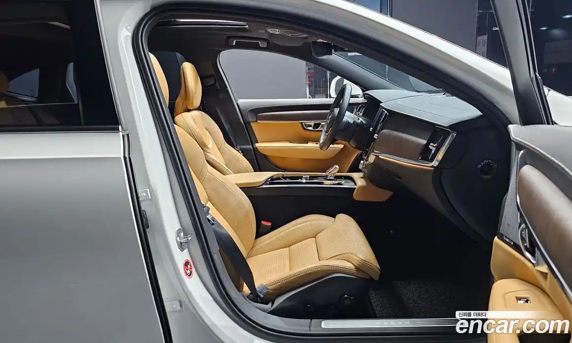 Volvo S90 2021 2.0 автомат (гидро), фото 16