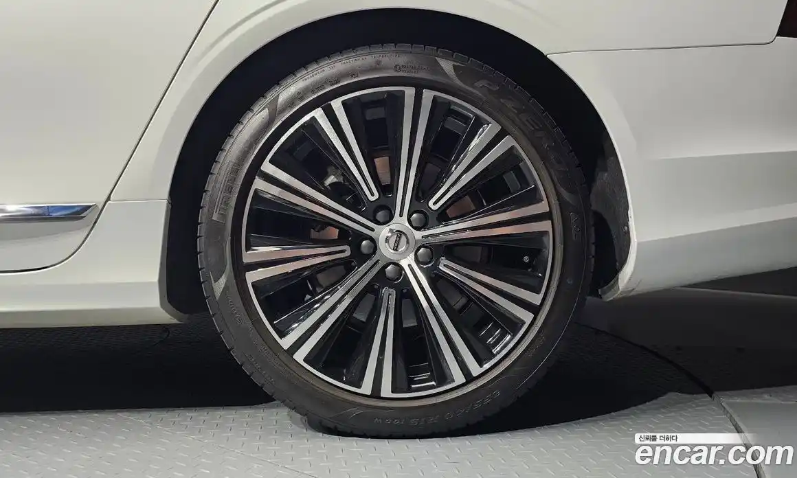 Volvo S90 2021 2.0 автомат (гидро), фото 6