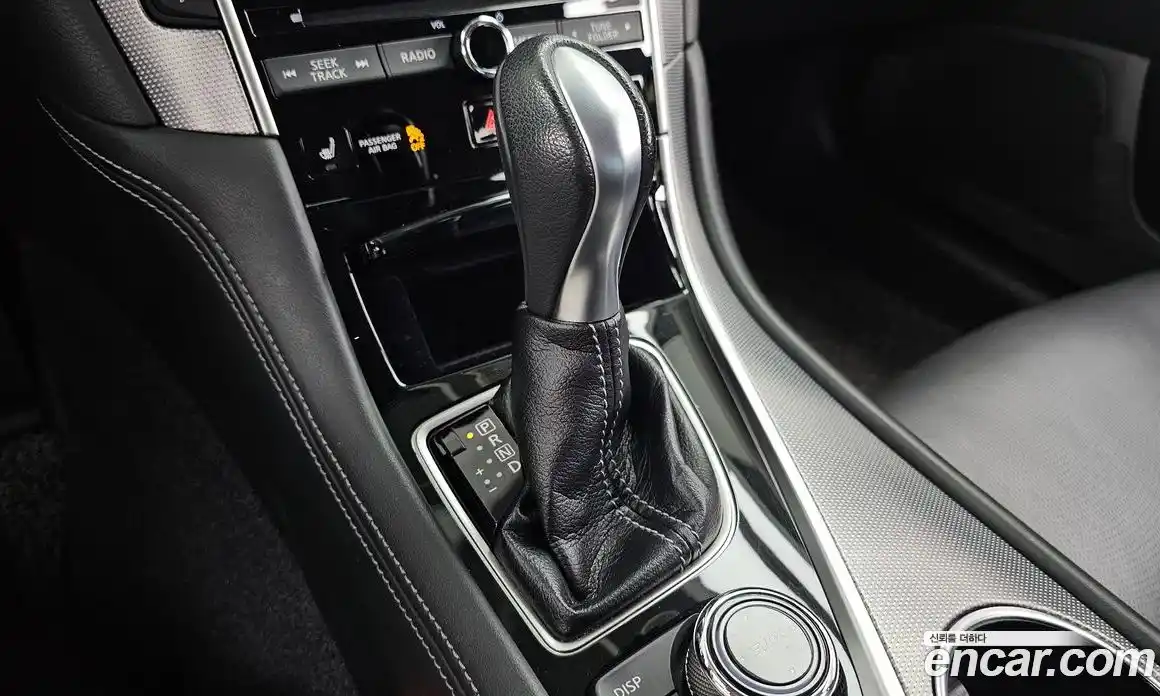 Infiniti Q50 2016 2.1 автомат (гидро), фото 9 Infiniti Q50 2016 2.1 автомат (гидро), фото 9