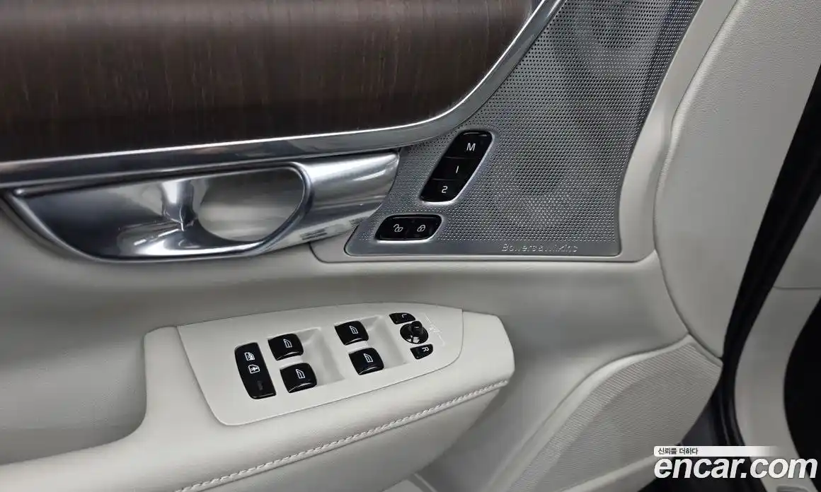 Volvo V90 2021 2.0 автомат (гидро), фото 27