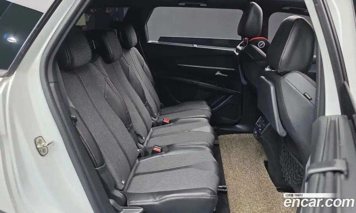 Peugeot 5008 2018 1.6 автомат (гидро), фото 11