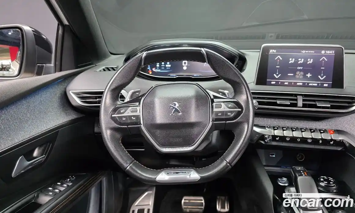 Peugeot 5008 2018 1.6 автомат (гидро), фото 12