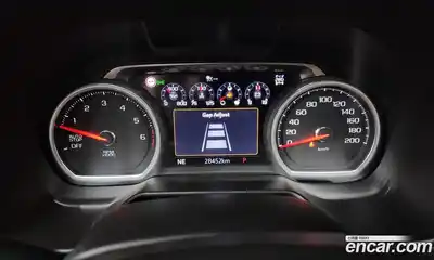Chevrolet Surburban 2021 6.2 автомат (гидро), миниатюра 11