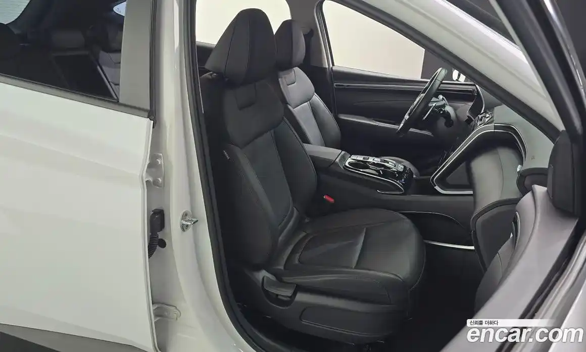 Hyundai Tucson 2021 1.6 автомат (гидро), фото 12