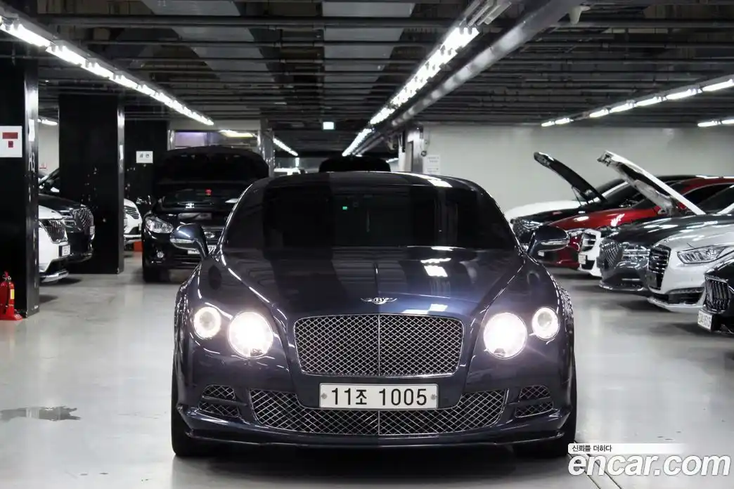 Bentley Continental 2015 6.0 автомат (гидро), фото 2 Bentley Continental 2015 6.0 автомат (гидро), фото 2