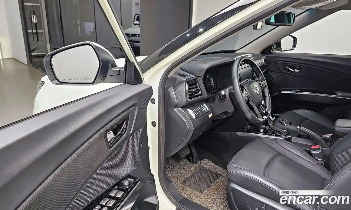 SsangYong TIBOLI 2020 1.5 автомат (гидро), фото 10