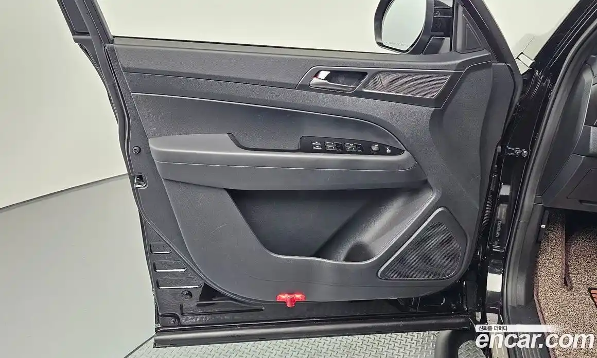 SsangYong Musso 2025 2.2 автомат (гидро), фото 14