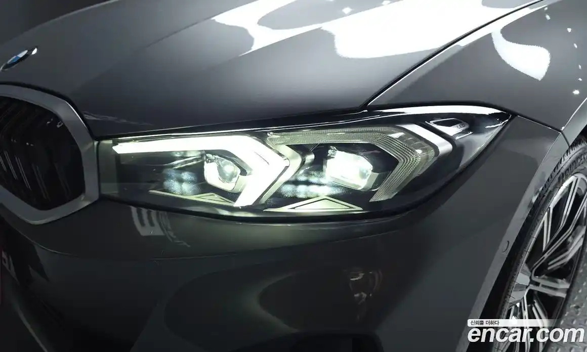 BMW 3 серия 2025 2.0 автомат (гидро), фото 8