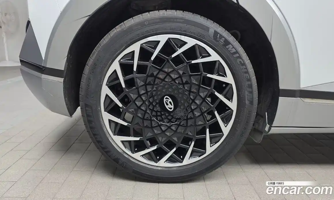 Hyundai Ioniq 5 2024 0.1 автомат (гидро), фото 5