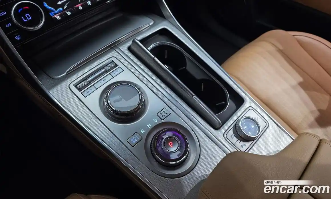 Genesis GV80 2023 2.5 автомат (гидро), фото 12
