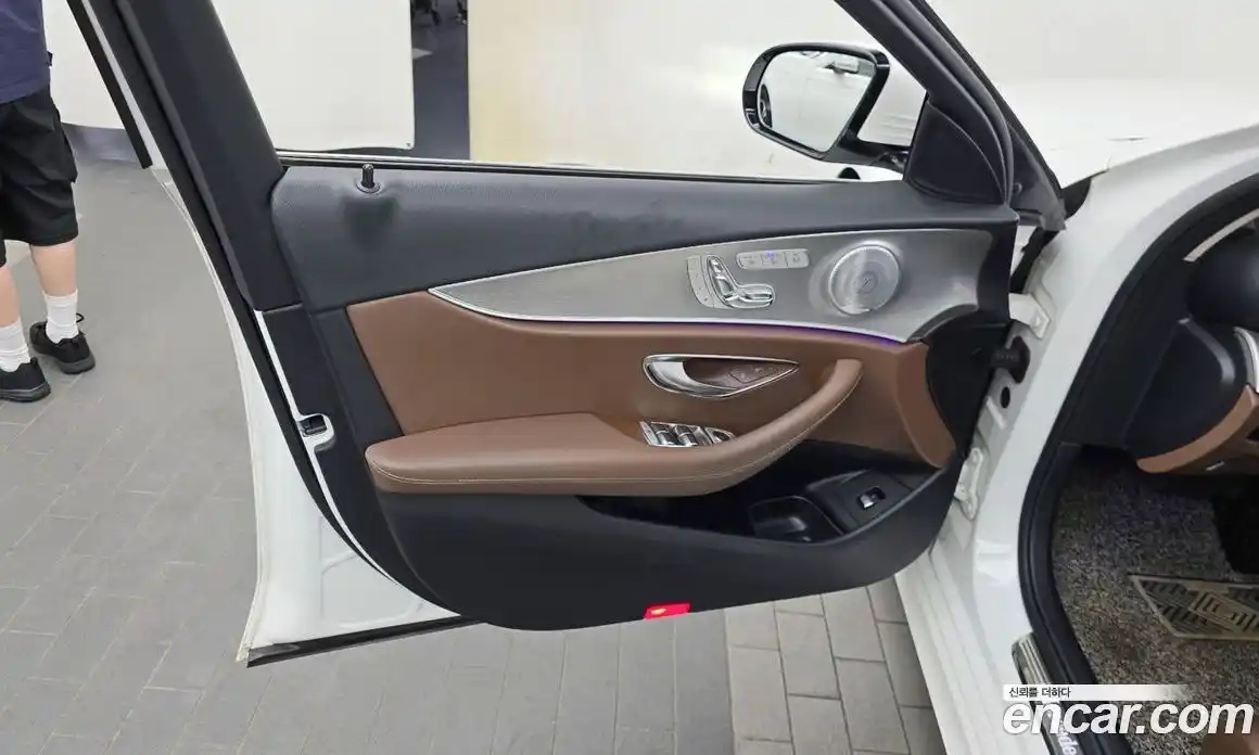 Mercedes-Benz E-Class 2019 2.0 автомат (гидро), фото 14