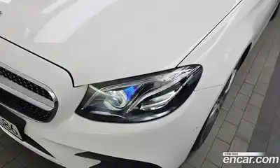Mercedes-Benz E-Class 2019 2.0 автомат (гидро), миниатюра 8