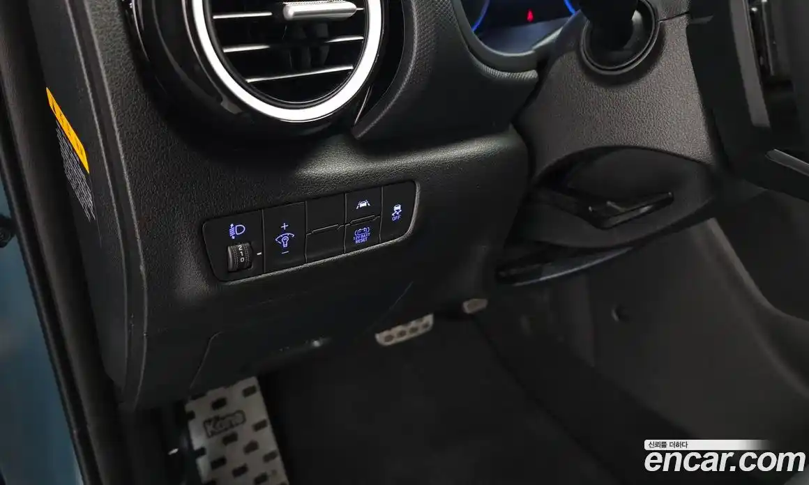 Hyundai Kona 2019 1.6 автомат (гидро), фото 14