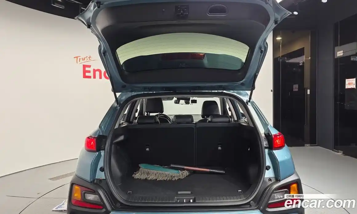 Hyundai Kona 2019 1.6 автомат (гидро), фото 20