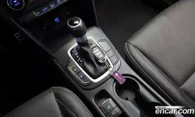 Hyundai Kona 2019 1.6 автомат (гидро), миниатюра 9