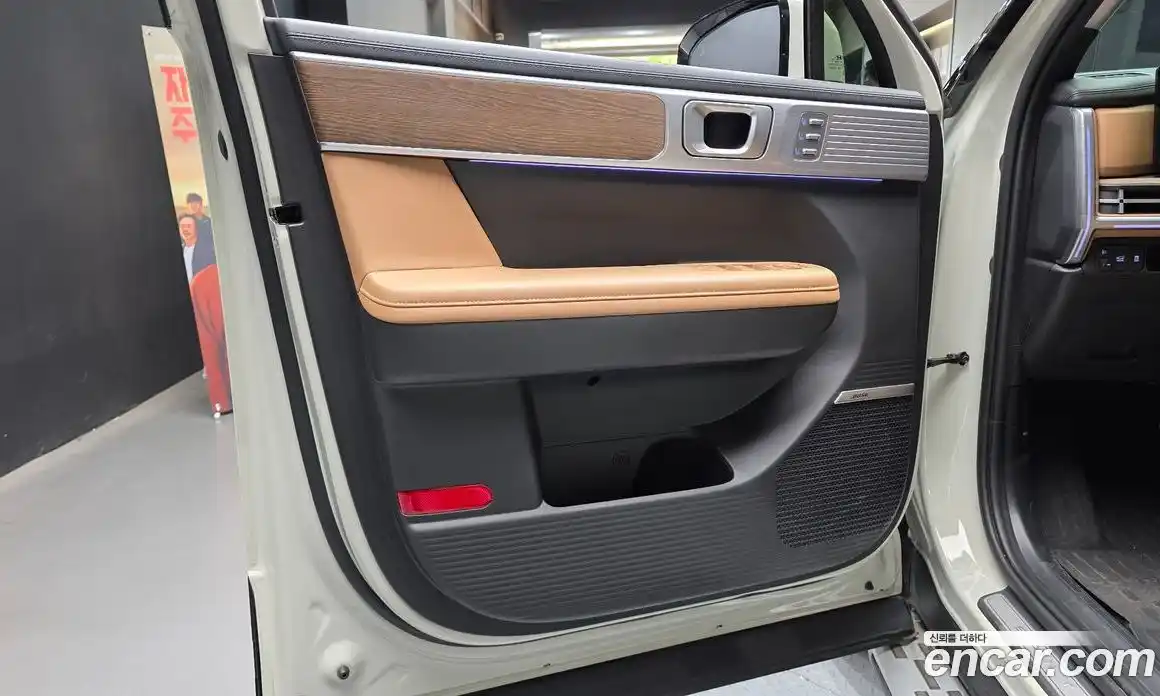 Hyundai Santa Fe 2024 1.6 автомат (гидро), фото 14
