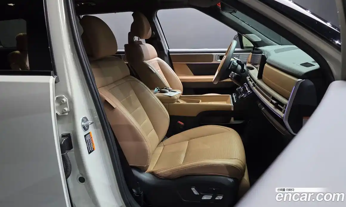 Hyundai Santa Fe 2024 1.6 автомат (гидро), фото 16