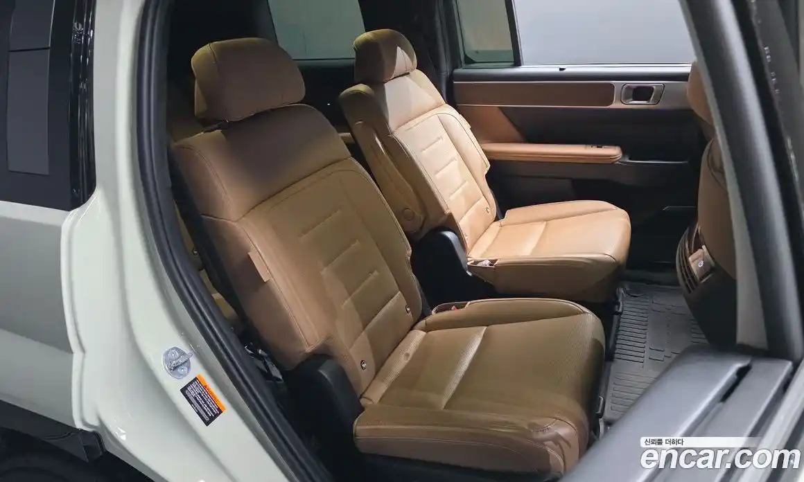 Hyundai Santa Fe 2024 1.6 автомат (гидро), фото 17