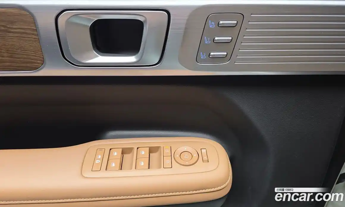 Hyundai Santa Fe 2024 1.6 автомат (гидро), фото 27