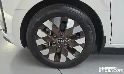 Hyundai Staria 2024 2.2 автомат (гидро), миниатюра 5