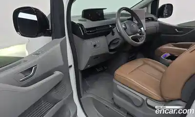Hyundai Staria 2024 2.2 автомат (гидро), миниатюра 10