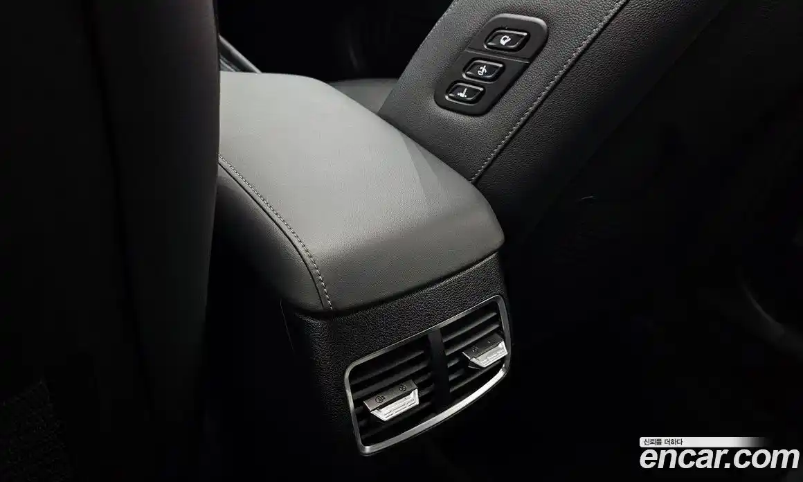 Hyundai Sonata 2024 2.0 автомат (гидро), фото 17