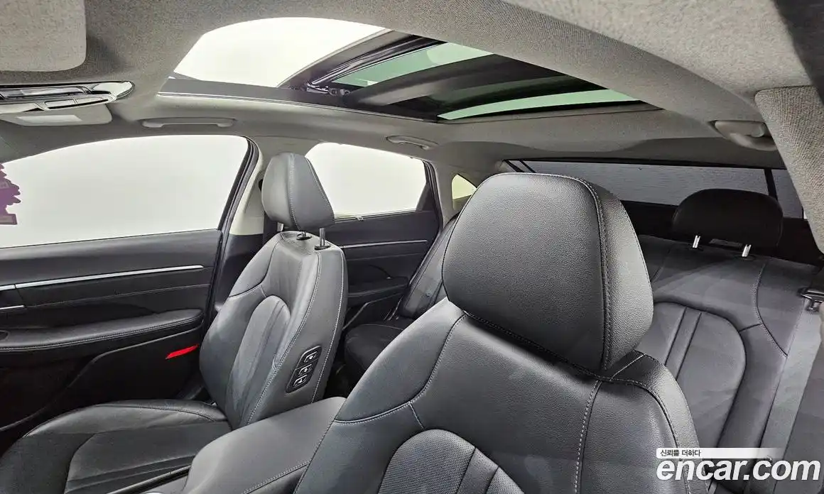 Hyundai Sonata 2024 2.0 автомат (гидро), фото 18