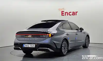 Hyundai Sonata 2024 2.0 автомат (гидро), миниатюра 2