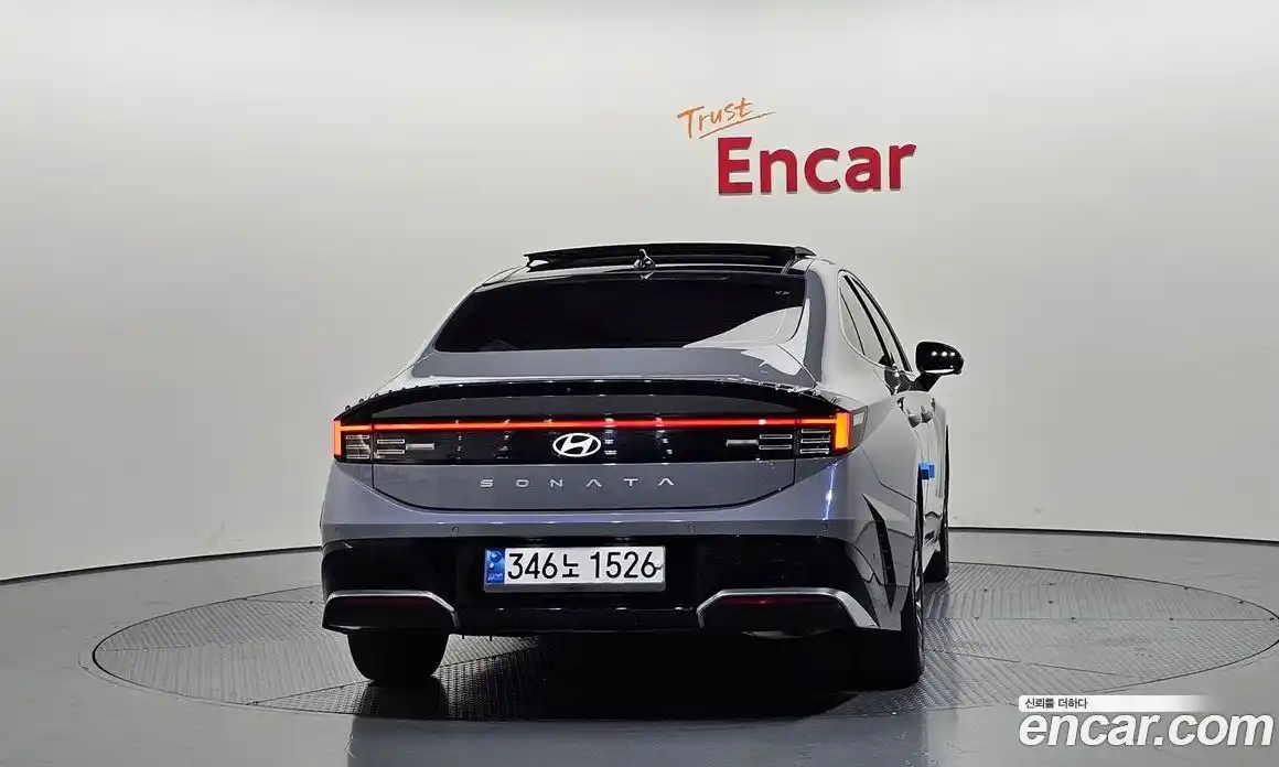 Hyundai Sonata 2024 2.0 автомат (гидро), фото 4