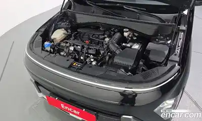 Hyundai Kona 2023 1.6 автомат (гидро), миниатюра 6
