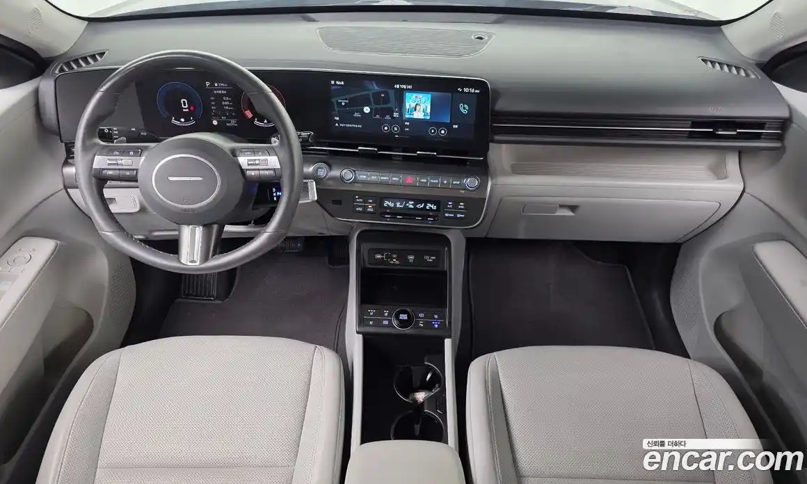 Hyundai Kona 2023 1.6 автомат (гидро), фото 7
