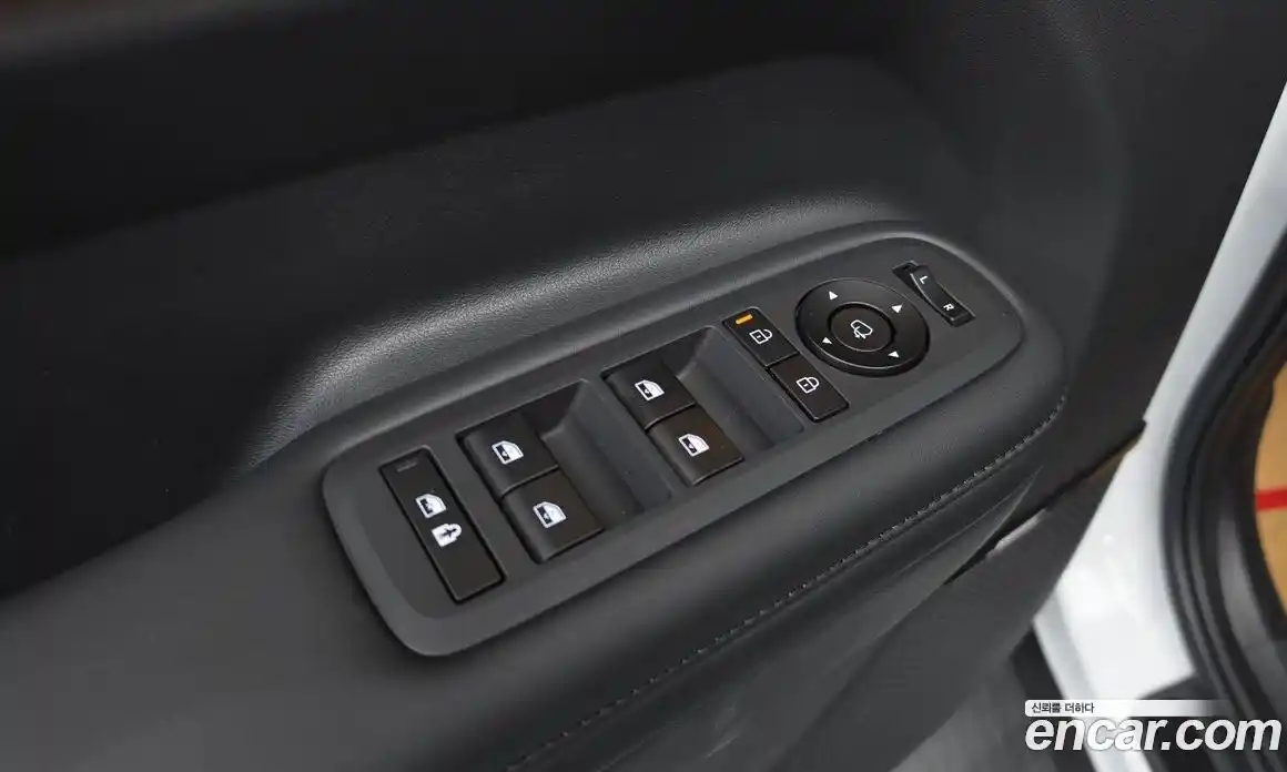 Hyundai Santa Fe 2023 2.5 автомат (гидро), фото 29