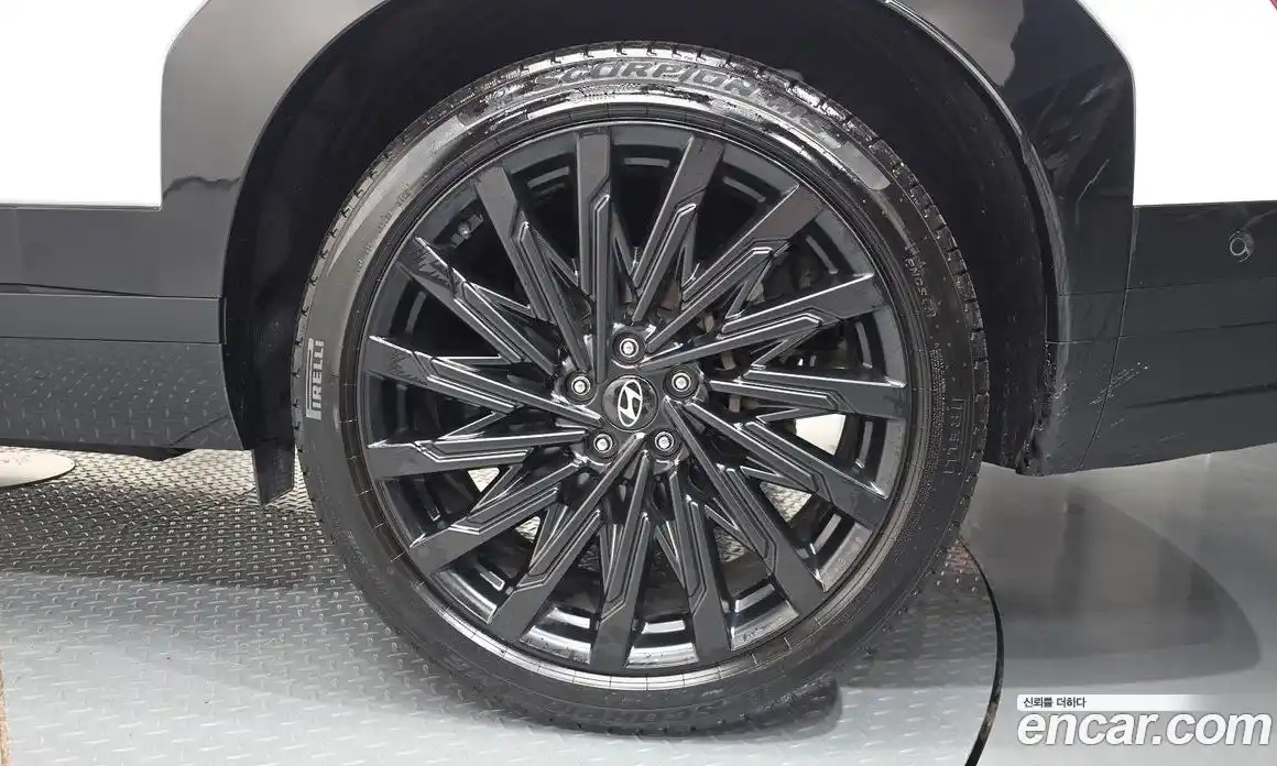 Hyundai Santa Fe 2023 2.5 автомат (гидро), фото 7