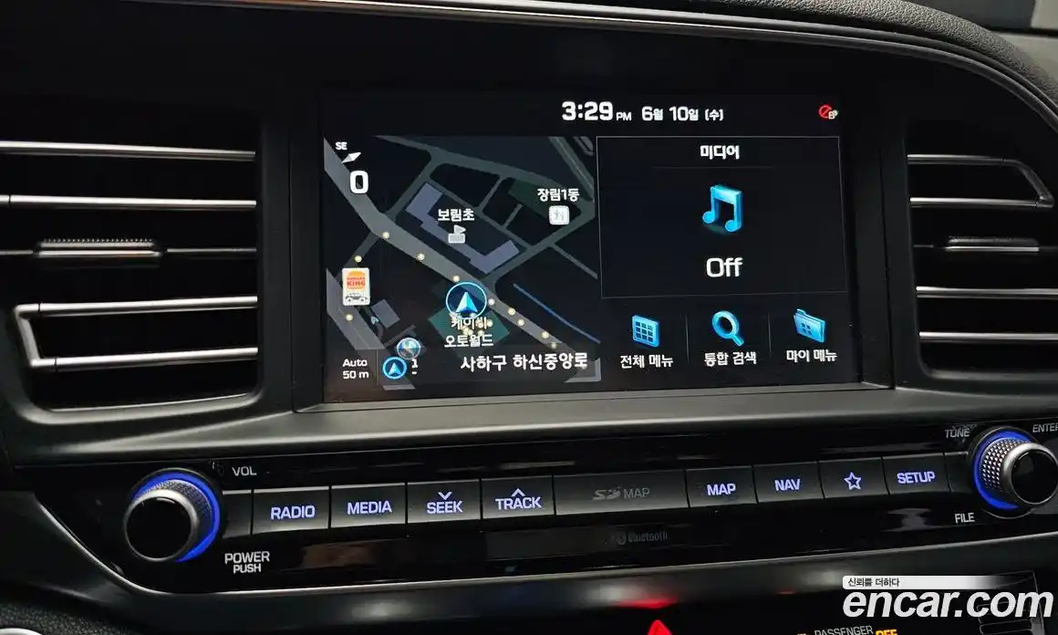 Hyundai Avante 2019 1.6 автомат (гидро), фото 20