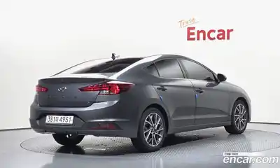 Hyundai Avante 2019 1.6 автомат (гидро), миниатюра 2