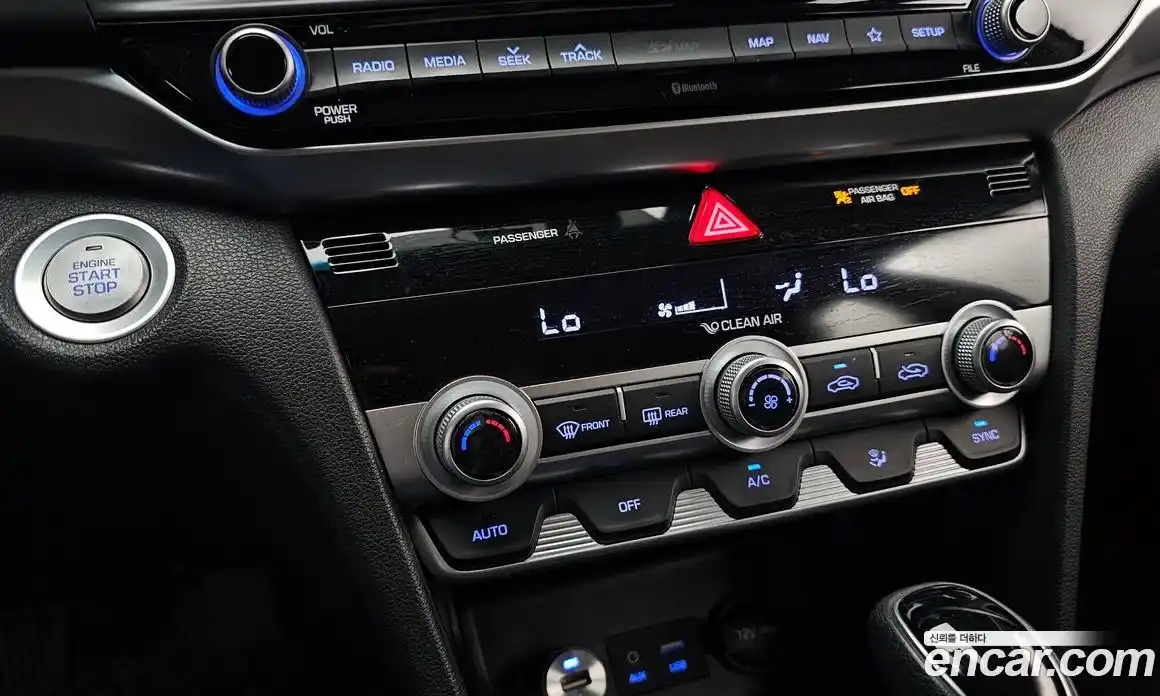 Hyundai Avante 2019 1.6 автомат (гидро), фото 28