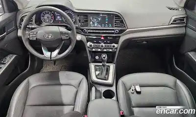 Hyundai Avante 2019 1.6 автомат (гидро), миниатюра 10