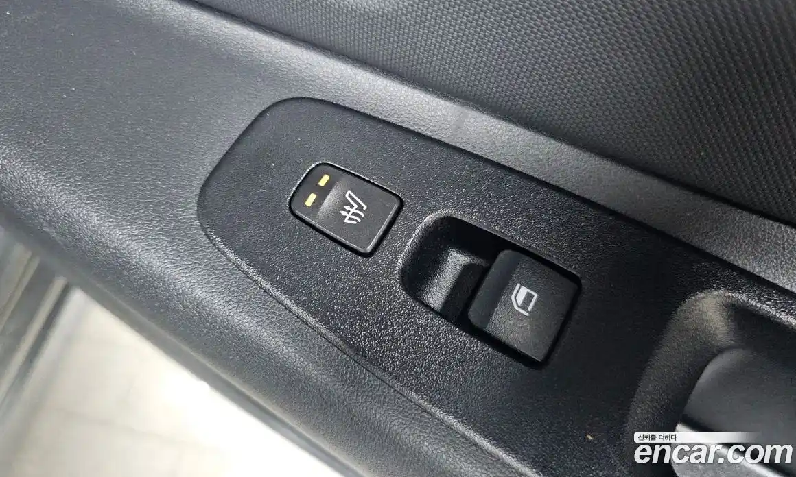 Hyundai Avante 2023 1.6 автомат (гидро), фото 19
